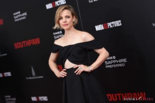 Rachel McAdams na premiére filmu Southpaw v New Yorku