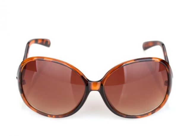 Slnečné okuliare, leto, beauty, dovolenka, módne doplnky,