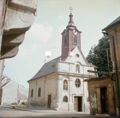 Kostol najsvätejšej trojice, Žižkova ulica