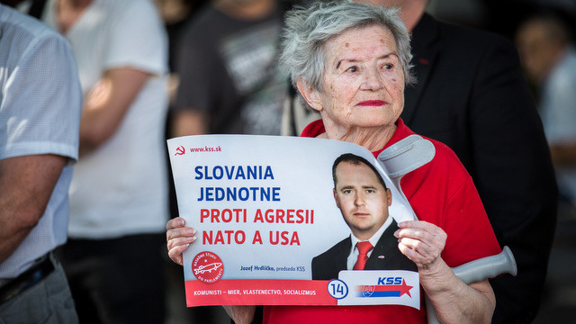 PROTEST: Proti cudzím základniam a vojskám NATO