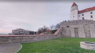 Nr sr hrad maps.google.sk_.jpg