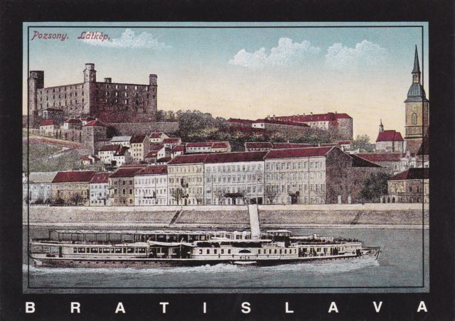 Dunaj lod hrad 1915 staraba.jpg