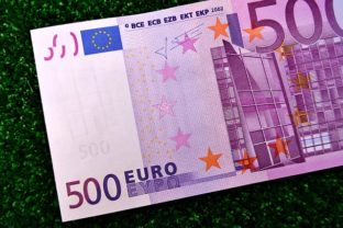 Euro peniaze pixabay.jpg