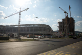 Výstavba štadióna na Tehelnom poli