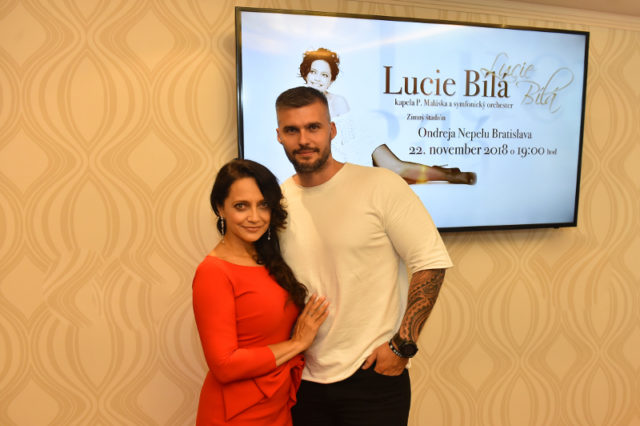 Lucie bila 3.jpg