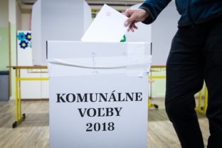 VO¼BY: Otvorenie volebných miestností