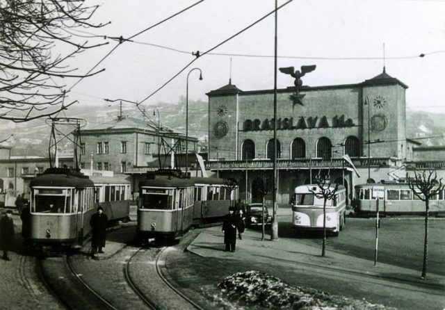 Bratislava hlavá stanica pred 100 rokmi