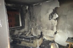 požiar bytu bratislava hasiči