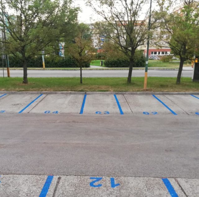 Značenie parkovacích miest v Petržalke