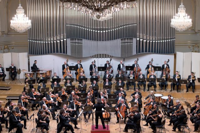 HUDBA: Symfonické koncerty vo Filharmónii