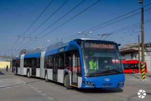 Trolejbus hybrid dopravny podnik bratislava 2.jpg
