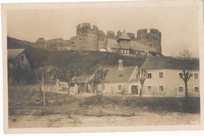 Hrad devin.jpg