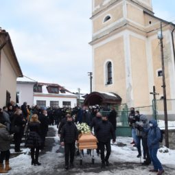 POHREB: Posledná rozlúčka s Milanom Lučanským