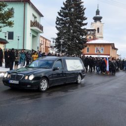 POHREB: Posledná rozlúčka s Milanom Lučanským
