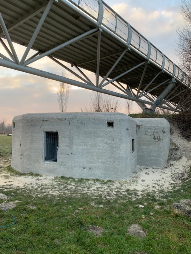 Vojenský bunker pod Cyklomostom slobody