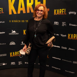 Kamila magalova_premiera karel.jpg