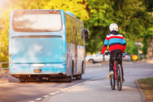 Bicykel autobus cyklobus prevoz