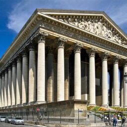 Francuzsko pariz eglise de la madeleine paris pixabay 106397_640 jpg