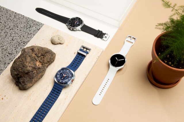 014 product design galaxy watch8 silver galaxy watch8 classic black galaxy watch ultra titanium blue.jpg