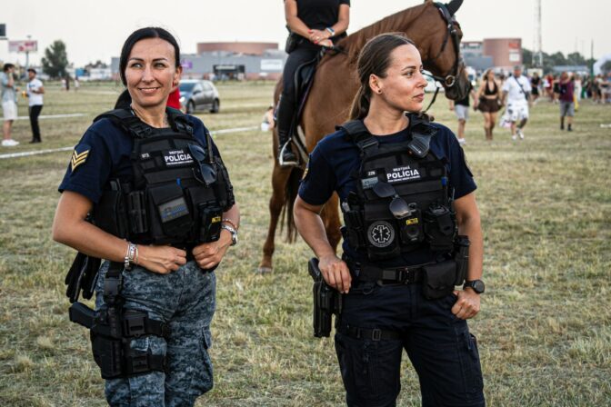 Mestská polícia Bratislava lovestream