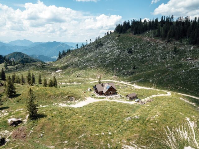 Photo3.jpg
