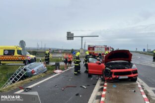 Polícia nehoda diaľnica