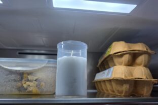 sviečka v chladničke