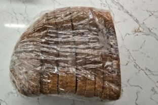 Kam s chlebom, aby zostal mäkký a čerstvý