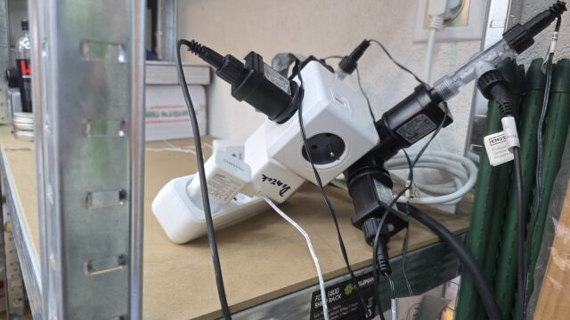 Rozdvojka v zásuvke