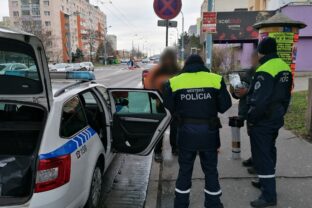Mestská polícia Bratislava pomoc zima bez domova