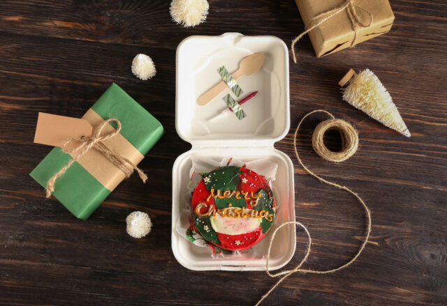 vianočný plastový darček