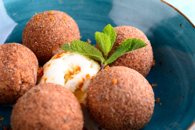 Nepečené tiramisu guľôčky