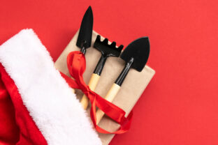 záhradné náradie ako darček