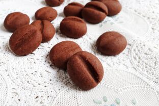 Nepečené kávové zrnká