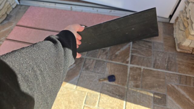 schovatý kľúč pod rohožkou