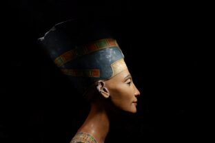 Nefertiti
