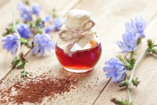 Domáci sirup z koreňa čakanky