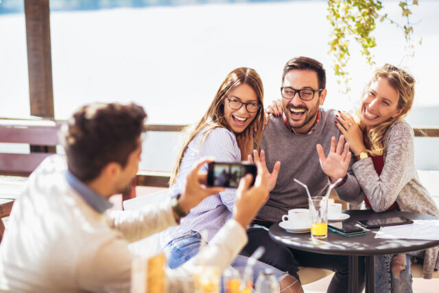 stretnutie s priateľmi