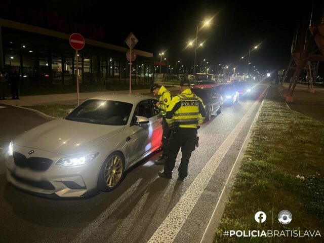 Policia Bratislava tuning zrazy
