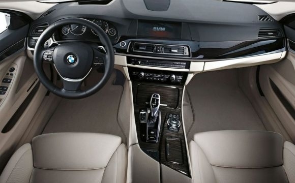 BMW 5 (F10)