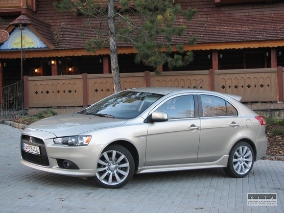 Mitsubishi Lancer Sportback 1.8 MIVEC