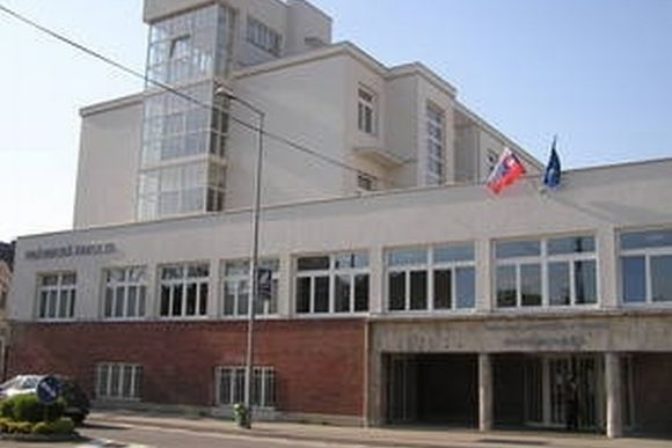 škola