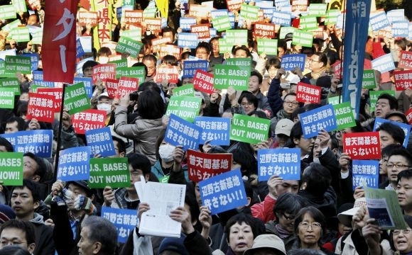 Japonsko, protest, Okinawa