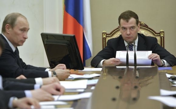 Medvedev_putin