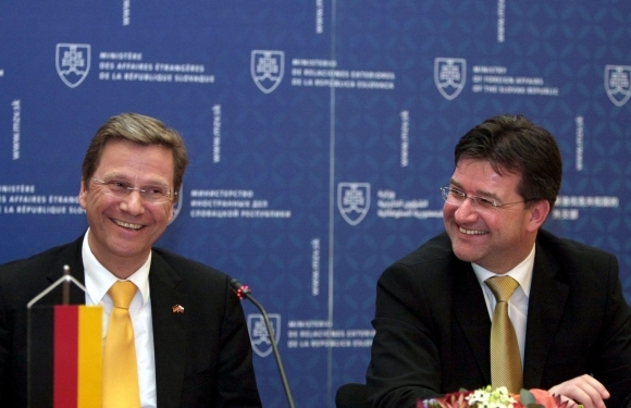 Westerwelle, Lajčák