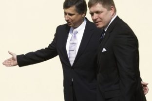 Jan Fischer, Robert Fico