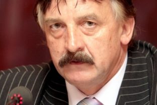 Štefan Mišák