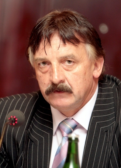 Štefan Mišák