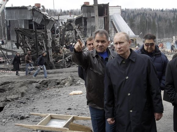 Sergej Šojgu, Vladimir Putin