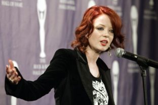 Shirley Manson